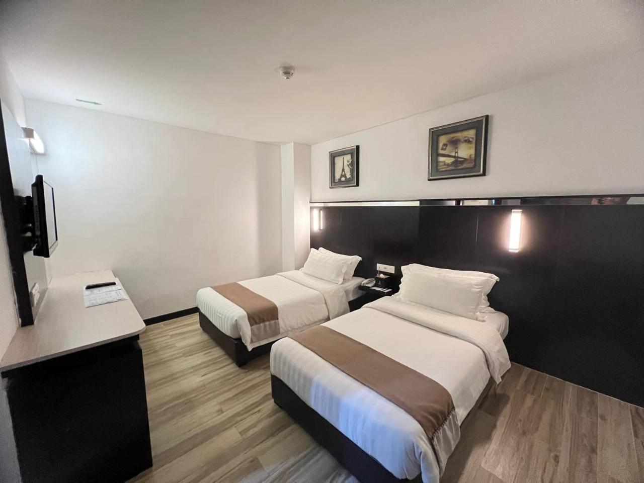 Dreamtel Kota Kinabalu Hotell Exteriör bild