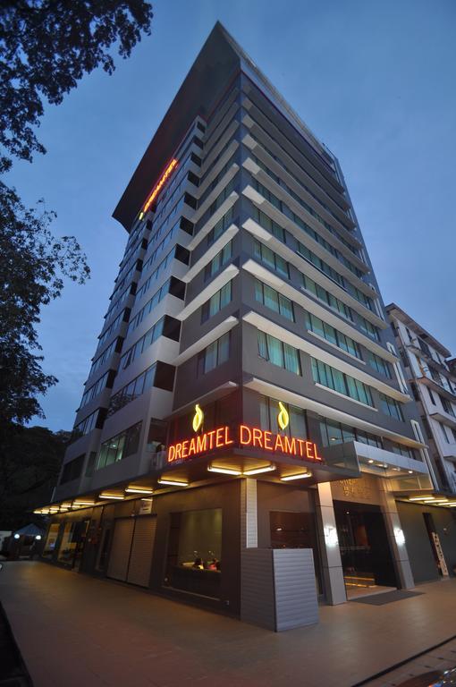Dreamtel Kota Kinabalu Hotell Exteriör bild